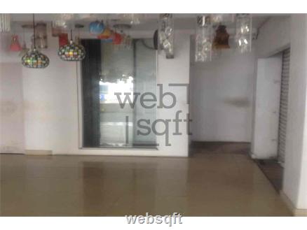 Commercial Showroom for Rent in Sindhi Colony